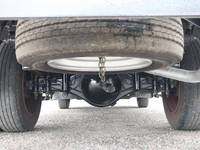 三菱ふそうキャンター平ボディ小型（2t・3t）[写真17]