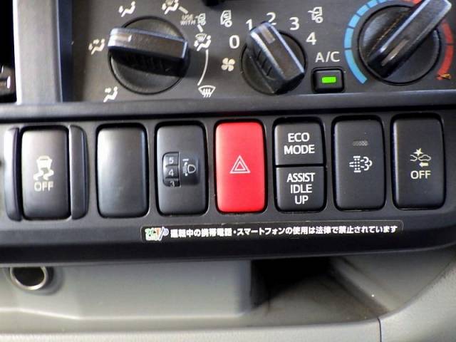 トヨタトヨエースカーテン車小型（2t・3t）[写真21]