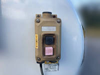 三菱ふそうキャンターバキュームカー小型（2t・3t）[写真10]