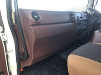 日野レンジャーアルミウイング中型（4t）[写真28]