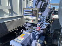 三菱ふそうキャンタークレーン4段小型（2t・3t）[写真25]