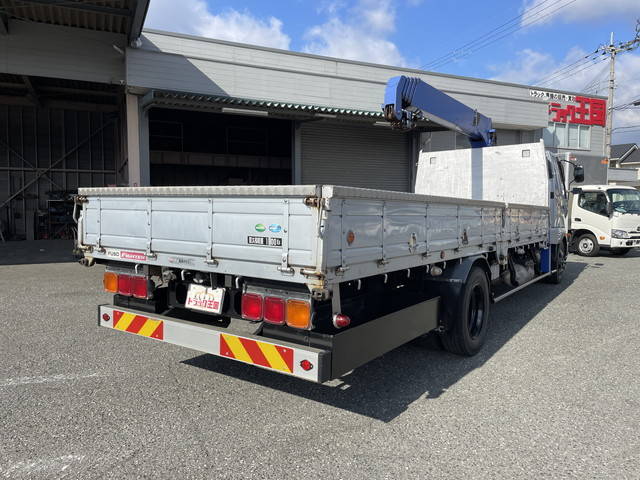 三菱ふそうファイタークレーン5段中型（4t）[写真02]