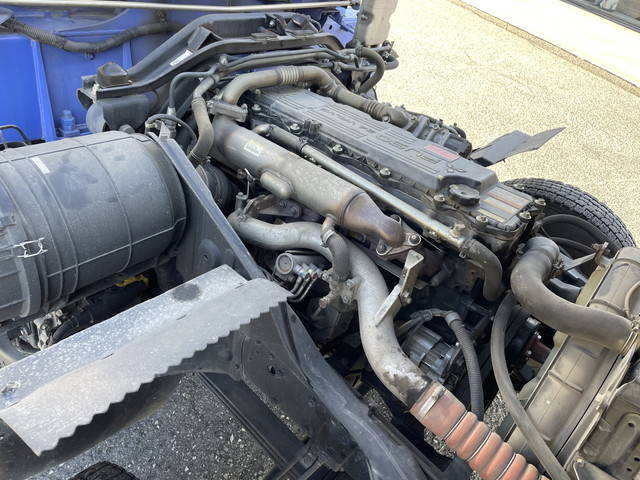 三菱ふそうファイタークレーン5段中型（4t）[写真24]