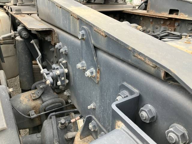 三菱ふそうスーパーグレートトレーラーヘッド（トラクターヘッド）大型（10t）[写真14]