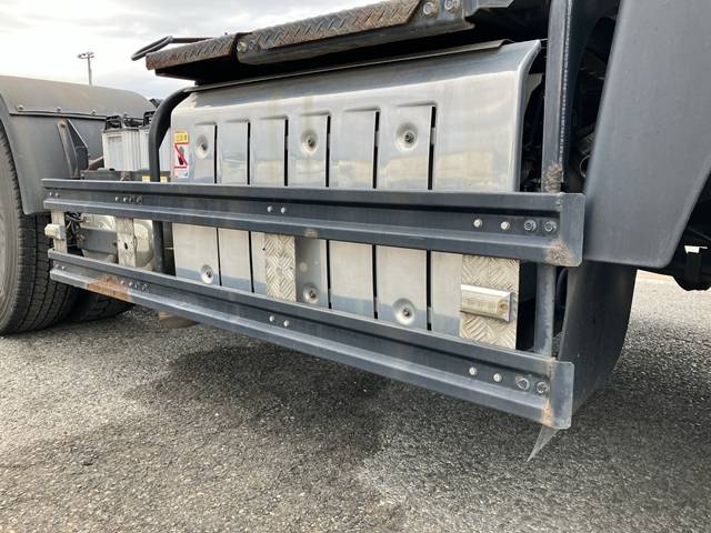 三菱ふそうスーパーグレートトレーラーヘッド（トラクターヘッド）大型（10t）[写真15]