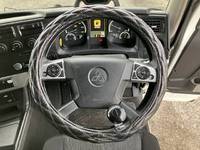 三菱ふそうスーパーグレートトレーラーヘッド（トラクターヘッド）大型（10t）[写真36]