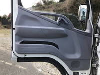 三菱ふそうキャンター高所作業車小型（2t・3t）[写真29]