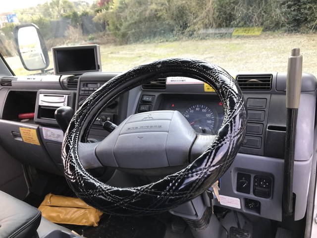 三菱ふそうキャンター高所作業車小型（2t・3t）[写真34]