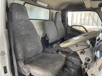 日野デュトロアルミバン小型（2t・3t）[写真33]