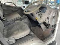 日野デュトロアルミバン小型（2t・3t）[写真34]