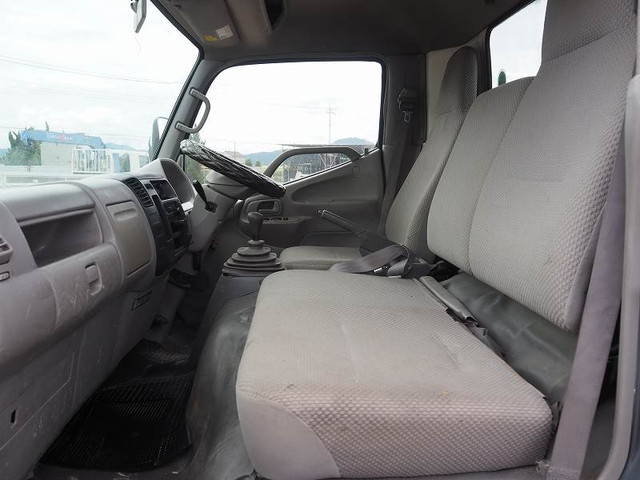 トヨタダイナクレーン4段小型（2t・3t）[写真35]