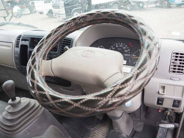 トヨタダイナクレーン4段小型（2t・3t）[写真37]