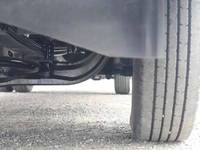 三菱ふそうキャンター平ボディ小型（2t・3t）[写真16]