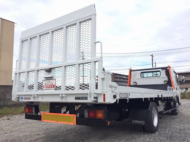 三菱ふそうキャンターセーフティローダー小型（2t・3t）[写真02]