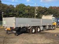 いすゞギガアルミブロック大型（10t）[写真02]