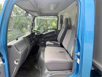 いすゞエルフアルミウイング小型（2t・3t）[写真27]