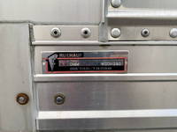 いすゞエルフアルミウイング小型（2t・3t）[写真33]