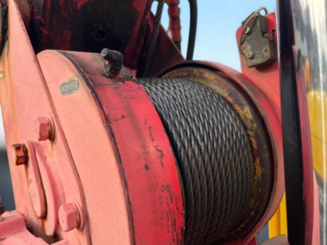 マツダタイタンクレーン3段小型（2t・3t）[写真11]