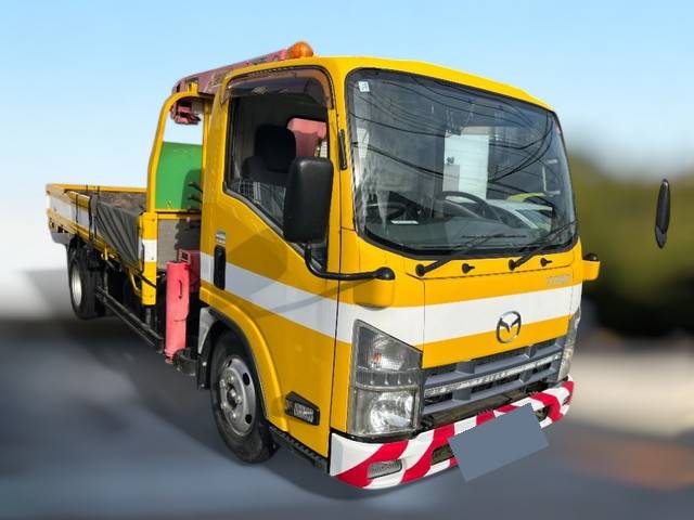 マツダタイタンクレーン3段小型（2t・3t）[写真03]