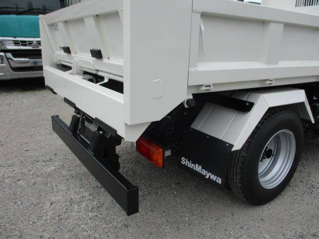 日野デュトロローダーダンプ小型（2t・3t）[写真11]