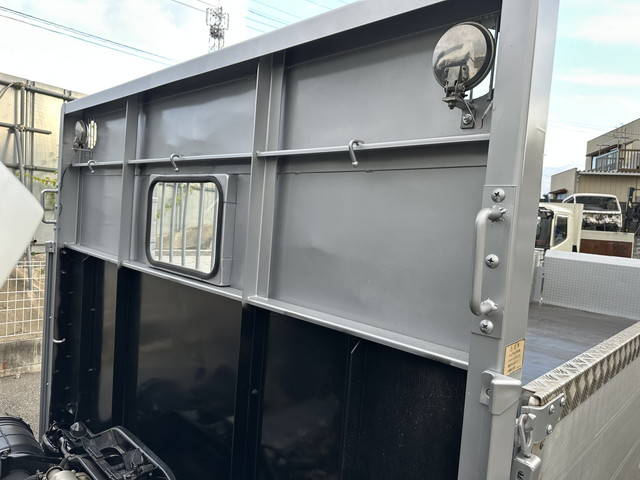 三菱ふそうファイターアルミブロック増トン（6t・8t）[写真23]