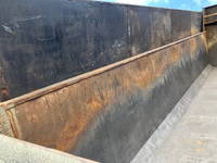 UDトラックスクオン深ダンプ（土砂禁ダンプ）大型（10t）[写真13]