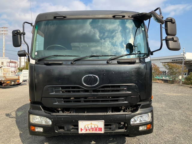 UDトラックスクオン深ダンプ（土砂禁ダンプ）大型（10t）[写真07]