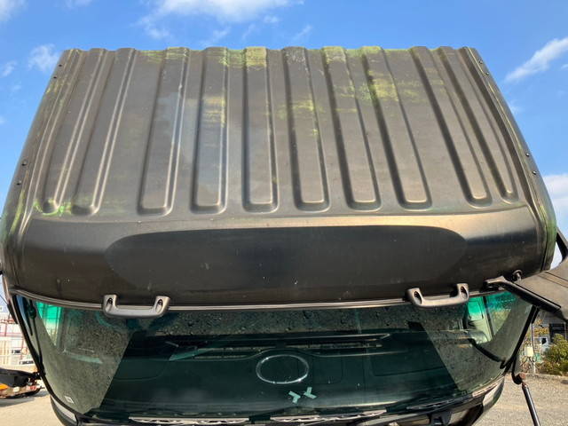 UDトラックスクオン深ダンプ（土砂禁ダンプ）大型（10t）[写真08]