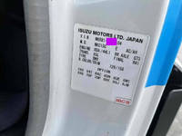 いすゞエルフ高所作業車小型（2t・3t）[写真35]