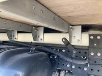 いすゞエルフアルミバン小型（2t・3t）[写真24]