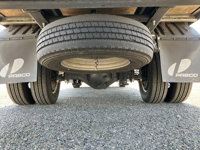 いすゞエルフアルミバン小型（2t・3t）[写真26]