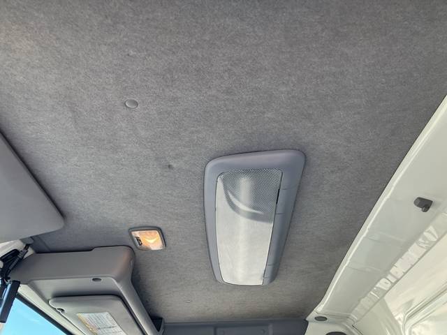 いすゞエルフアルミバン小型（2t・3t）[写真34]