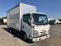 いすゞエルフアルミバン小型（2t・3t）[写真03]