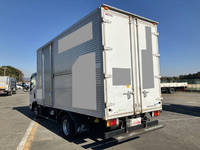 いすゞエルフアルミバン小型（2t・3t）[写真04]