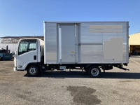 いすゞエルフアルミバン小型（2t・3t）[写真05]