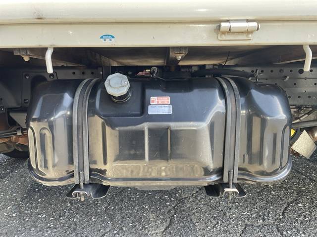 マツダタイタン平ボディ小型（2t・3t）[写真17]