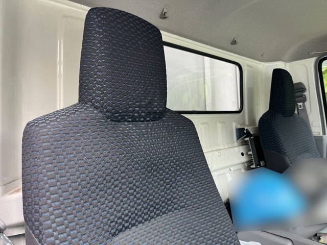 日野デュトロアルミウイング小型（2t・3t）[写真29]