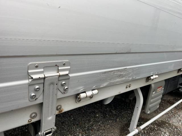 日野デュトロアルミウイング小型（2t・3t）[写真09]