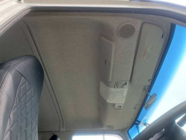 三菱ふそうファイターコンテナ専用車増トン（6t・8t）[写真07]