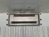 UDトラックスコンドル冷凍車（冷蔵車）中型（4t）[写真15]