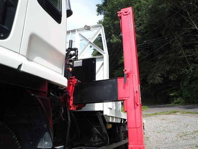 いすゞフォワードセルフクレーン3段中型（4t）[写真11]