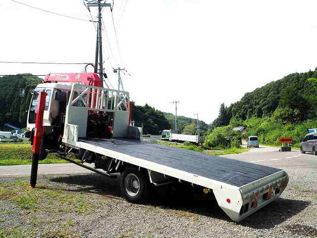 いすゞフォワードセルフクレーン3段中型（4t）[写真02]