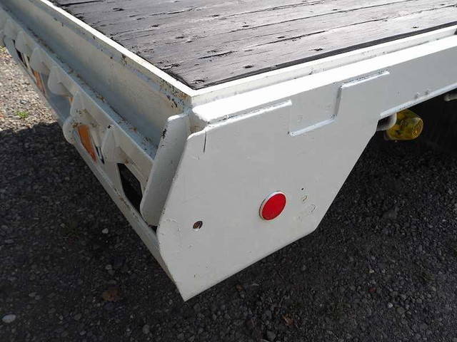 いすゞフォワードセルフクレーン3段中型（4t）[写真24]