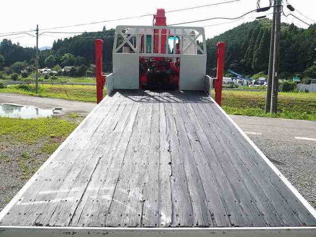 いすゞフォワードセルフクレーン3段中型（4t）[写真07]