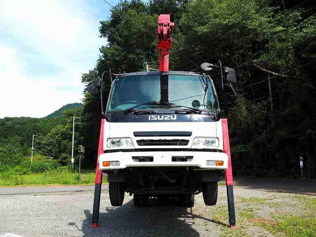 いすゞフォワードセルフクレーン3段中型（4t）[写真08]