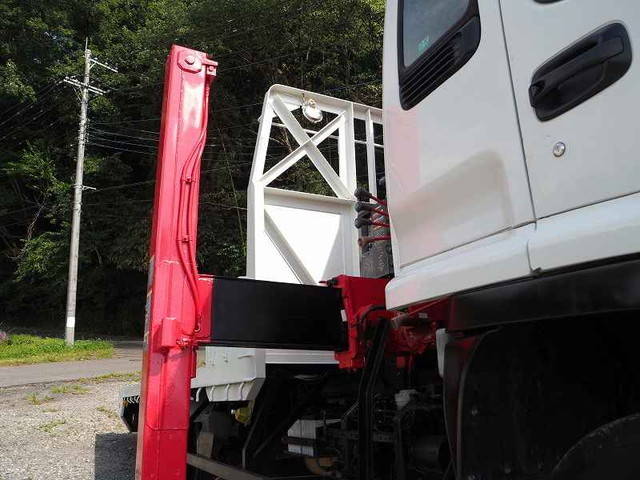 いすゞフォワードセルフクレーン3段中型（4t）[写真09]