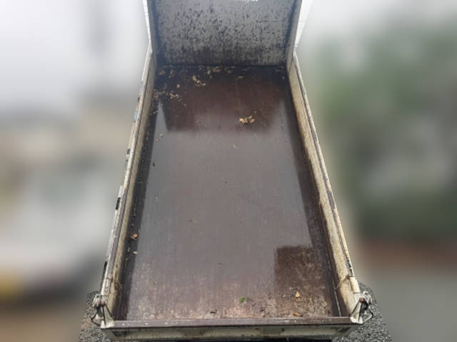 三菱ふそうキャンターダンプ小型（2t・3t）[写真03]