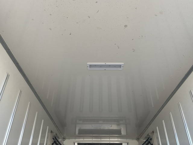 日野デュトロ冷凍車（冷蔵車）小型（2t・3t）[写真13]