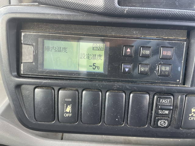 日野デュトロ冷凍車（冷蔵車）小型（2t・3t）[写真37]