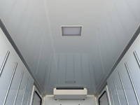 いすゞエルフ冷凍車（冷蔵車）小型（2t・3t）[写真15]